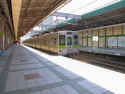 東大島駅の画像